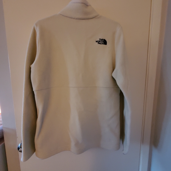 The North Face Cream Fleece Pullover - Picture 2 of 6